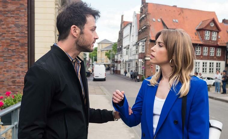 “Rote Rosen”-Ausstieg schon nächste Woche: Philipp und Amelie wollen Lüneburg verlassen!