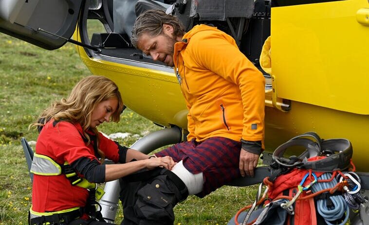 „Die Bergretter“-Stars Sebastian Ströbel und Luise Bähr äußern sich zu ihrem Ausstieg